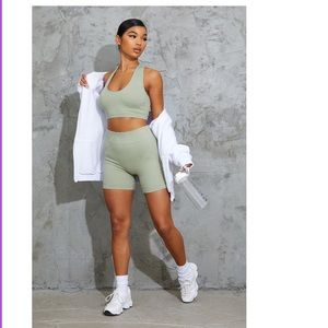 Sage ribbed biker shorts